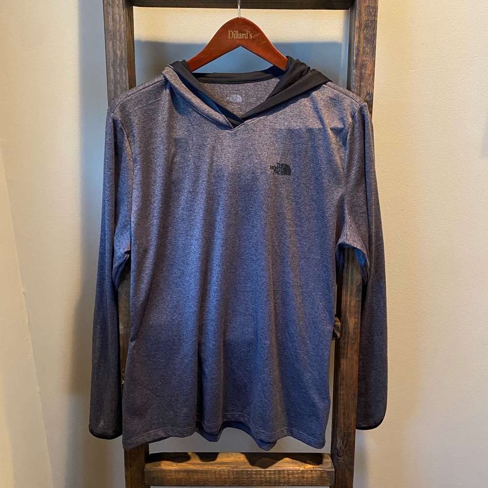 Lightweight North Face Pullover - image 1